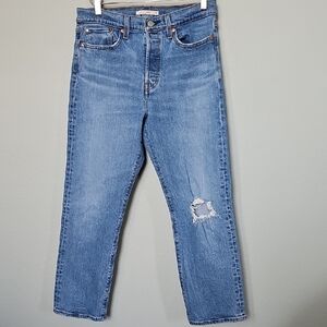 Levi's Big E Wedgie Straight Size 29 Casual Light Blue Ripped Cropped Ankle Jean